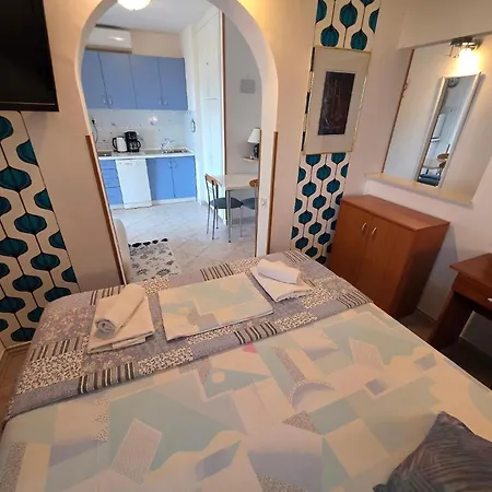 Mit Balkon- Gemeinsame Pool Und Terrasse Apartamento